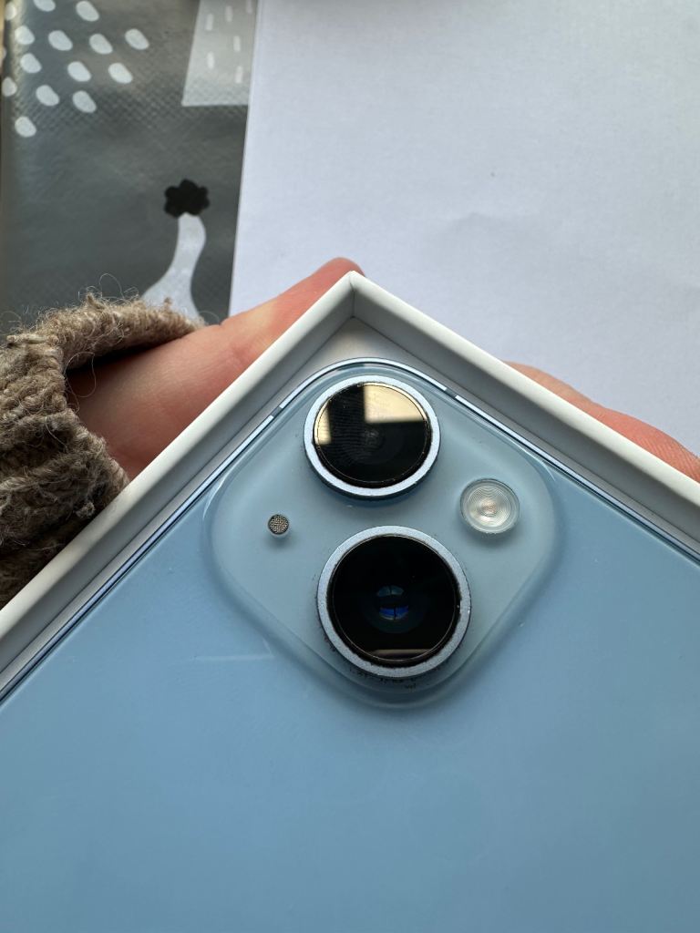 iPhone 14 – 128GB – Blue (Unlocked)