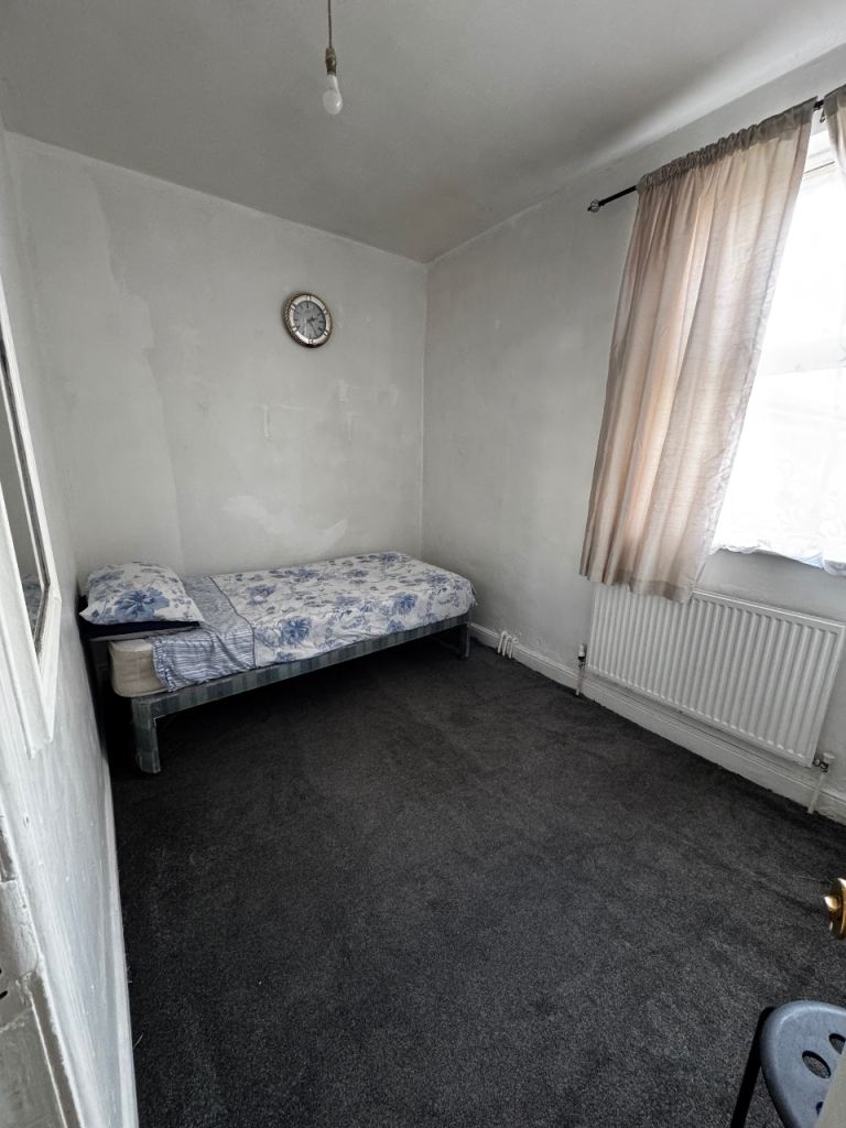 Room in Share Property- Students Only