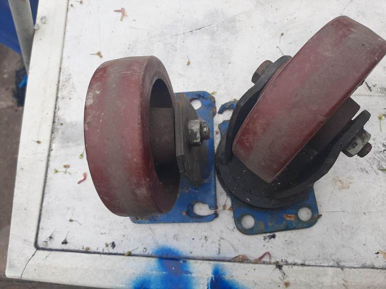 Heavy tire trolley 4pc