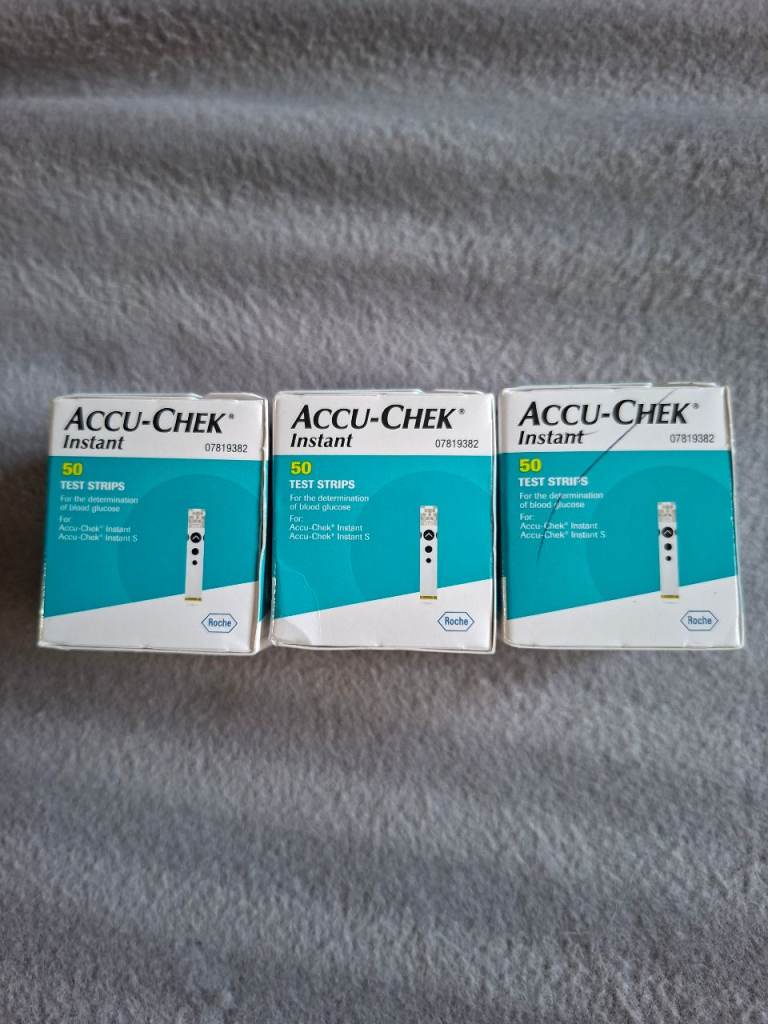 ACCU-CHECK INSTANT STRIPES 
