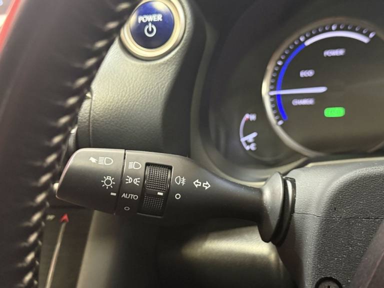 2018 Lexus IS 300h Executive Edition 4dr CVT Auto SALOON PETROL/ELECTRIC Automatic