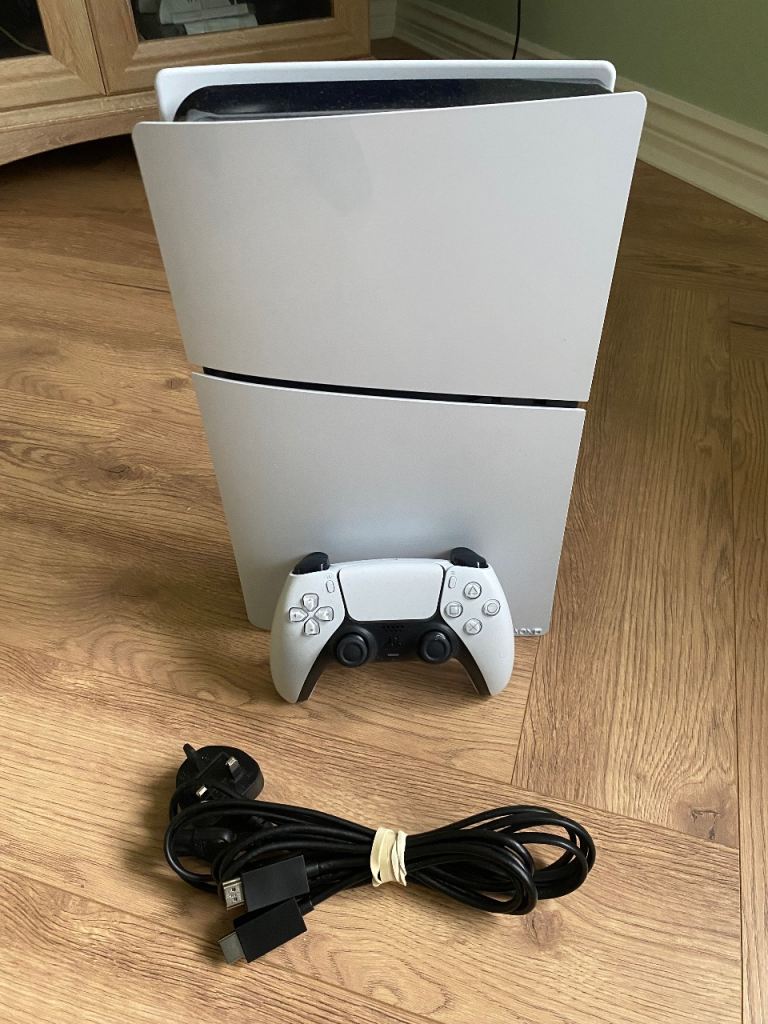 Sony PlayStation 5 Slim Digital 1TB - White Controller - Excellent Condition