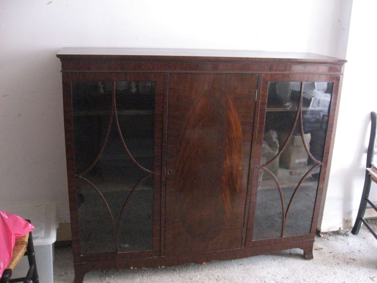 Vintage Early 20th century Wooden Cabinet/ Display case