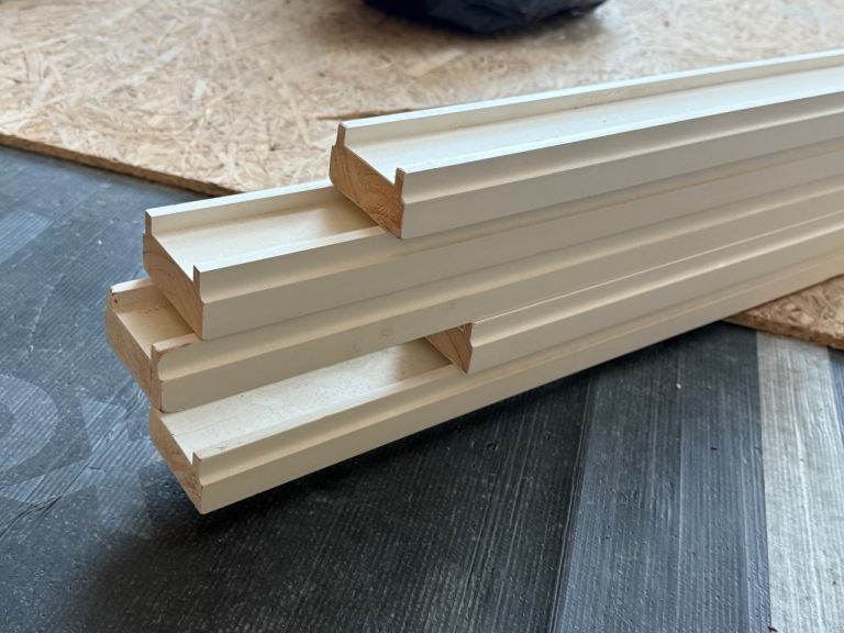Howdens 41mm Grooved 4.2m Stair Baserail