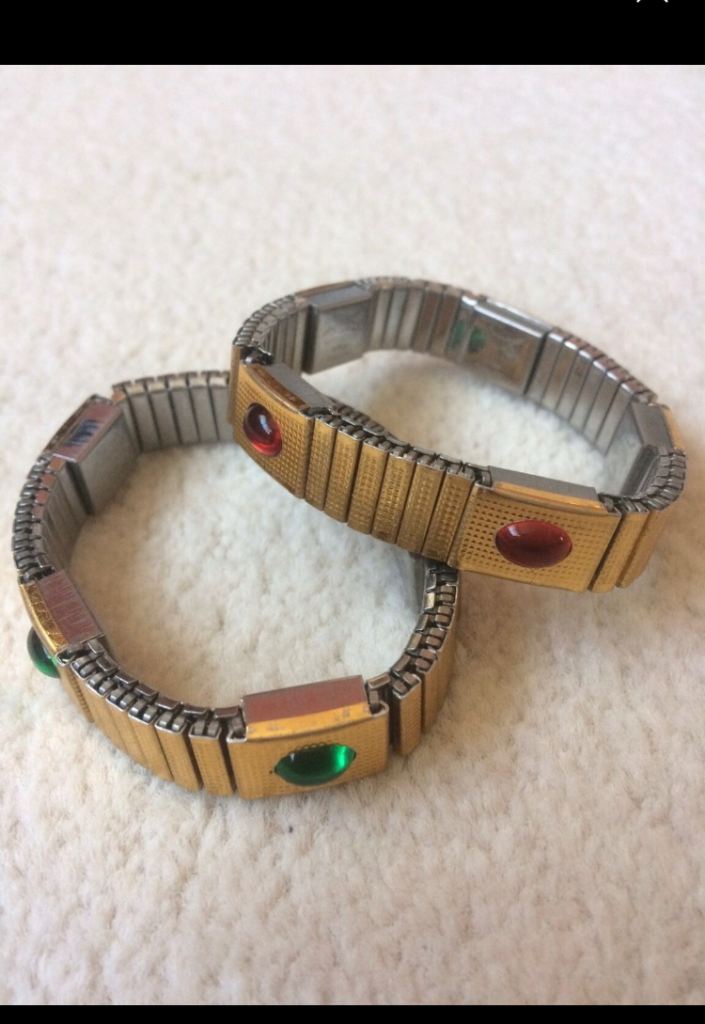 Magnetic health bracelets