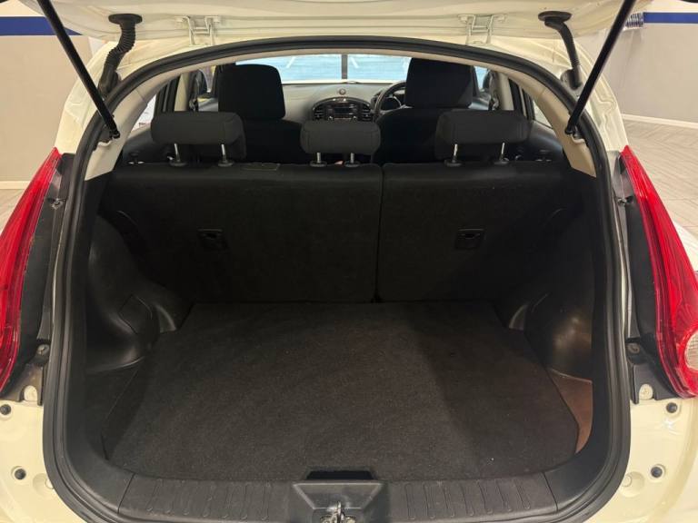 2013 Nissan Juke 1.6 Acenta 5dr HATCHBACK PETROL Manual