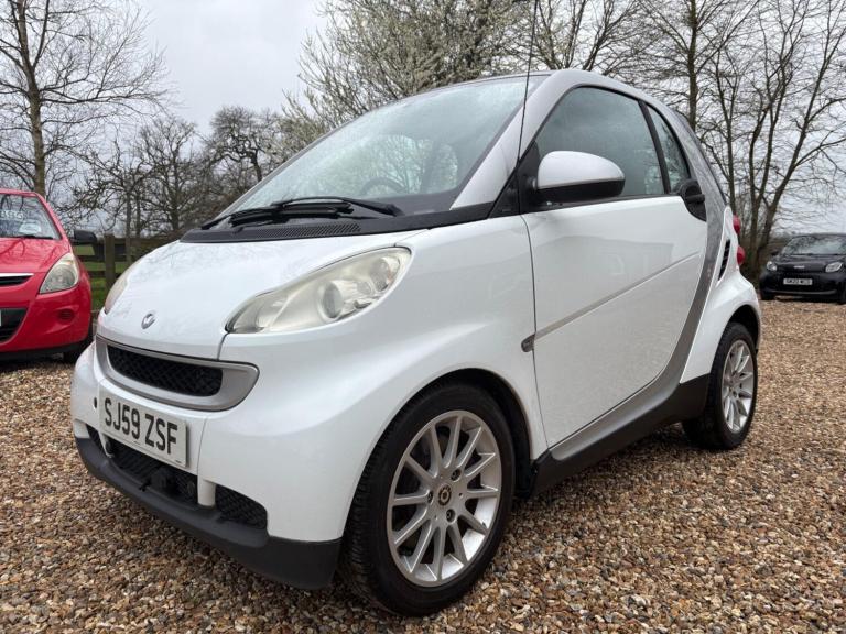 2009 smart fortwo CDI Passion 2dr Auto COUPE DIESEL Automatic