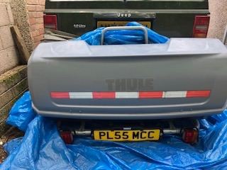 Thule boot box to fit on tow ball