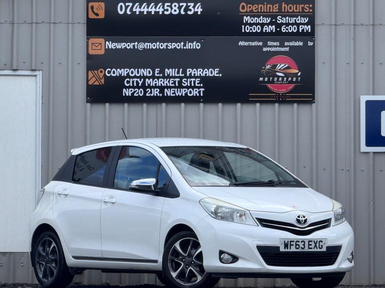 2013 Toyota Yaris 1.33 VVT-i Trend 5dr HATCHBACK Petrol Manual
