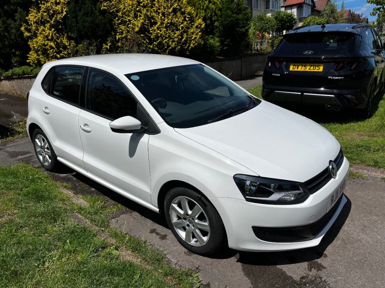 Volkswagen, POLO, Hatchback, 2011, White, 1390 (cc), 5 doors