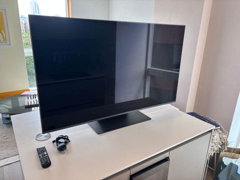 Samsung 50" Neo QLED QN94A 4K Smart TV (QE50QN94A) – Excellent Condition