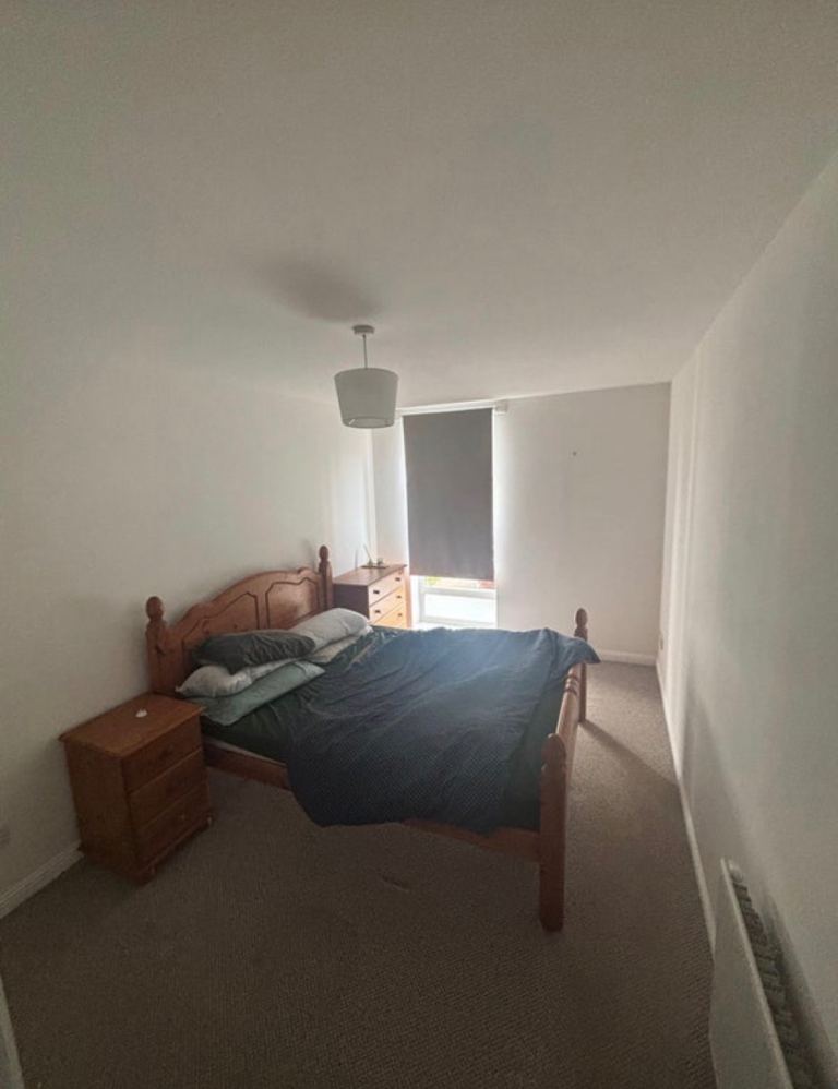 Double room available for rent