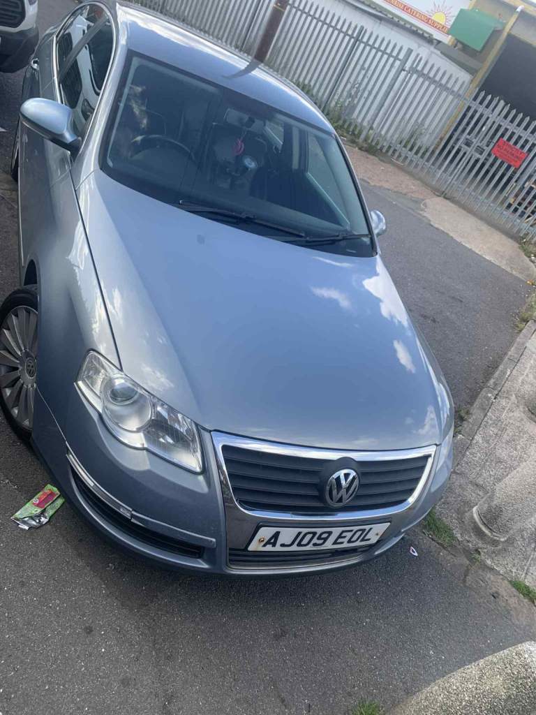 Volkswagen, PASSAT, Saloon, 2009, Manual, 1968 (cc), 4 doors