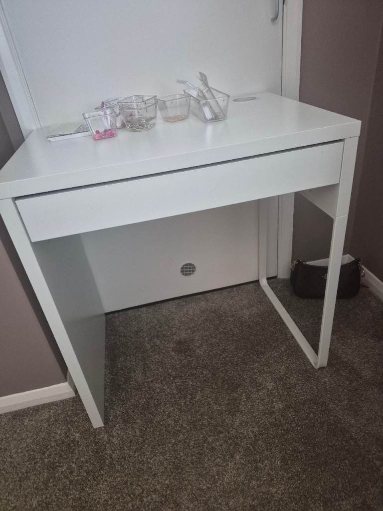 Ikea micke desk