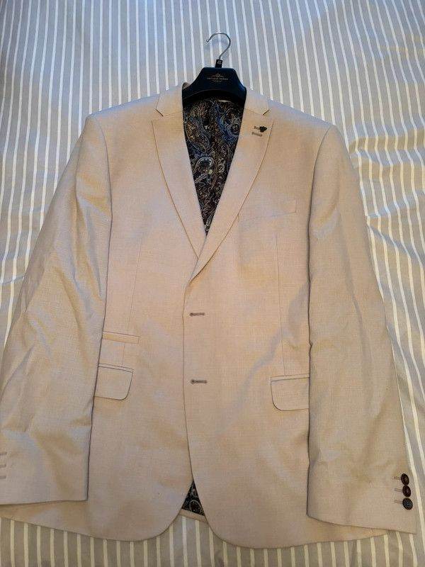 Mens Suit