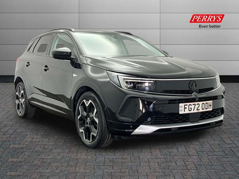 2022 Vauxhall Grandland 1.2 Turbo Ultimate 5dr Hatchback PETROL Manual