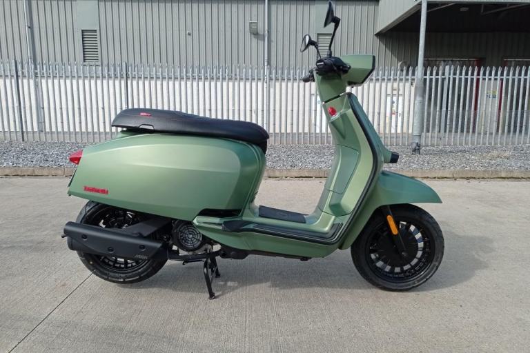 Lambretta V 125cc |Modern Classic Retro Style Moped |Delivery & Finance U...