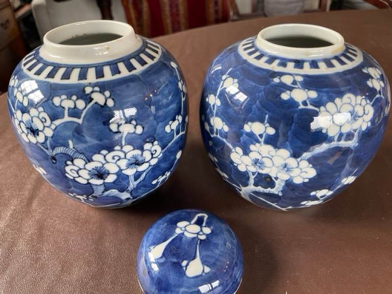 Pair of Blue and White Ginger Jars with Lids – Good Condition