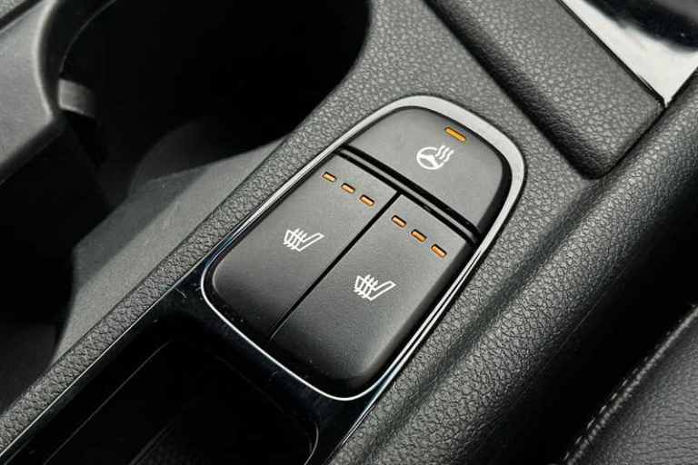 2017 Kia Niro 1.6 GDi Hybrid 3 5dr DCT ESTATE PETROL/ELECTRIC Automatic