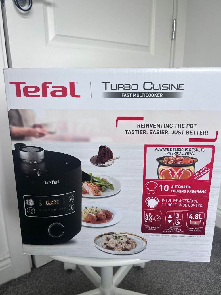Tefal Turbo Cuisine Electric Pressure Cooker, 10 Programmes 4.8L CY754840 - Brand New and Unopened