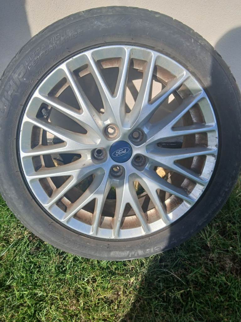 FORD FOCUS MK3 10-17 17" ALLOY WHEEL - C