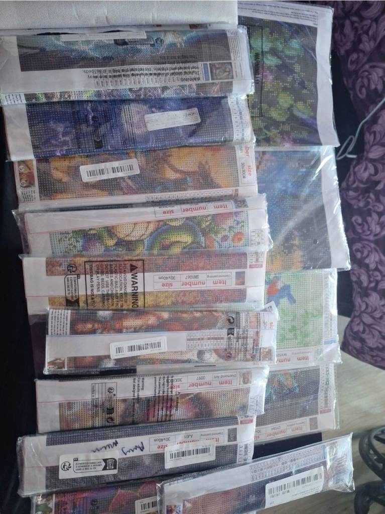 Job lot 30 diamond painting new read description 
