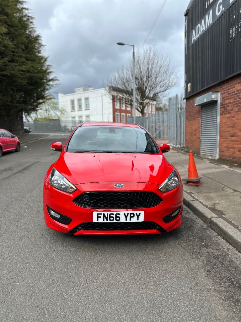 Ford Focus 2016 ST Line 1.5 diesel