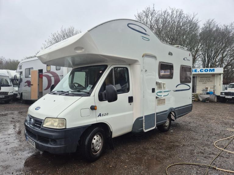 Lunar Champ A520 Coachbuilt Motorhome 2004