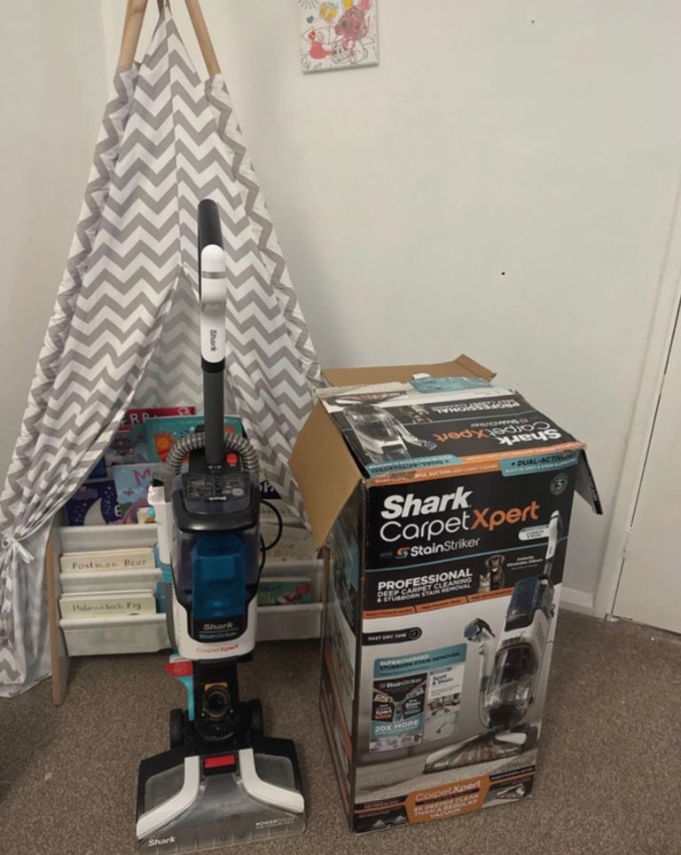 Shark CarpetXpert StainStriker Carpet Cleaner – As Good As New
