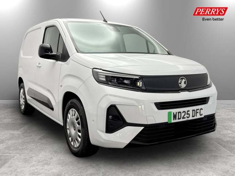 2025 Vauxhall Combo 100kW Pro 52kWh H1 Van Auto Van ELECTRIC Automatic