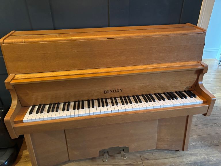 Bentley Piano (Free)