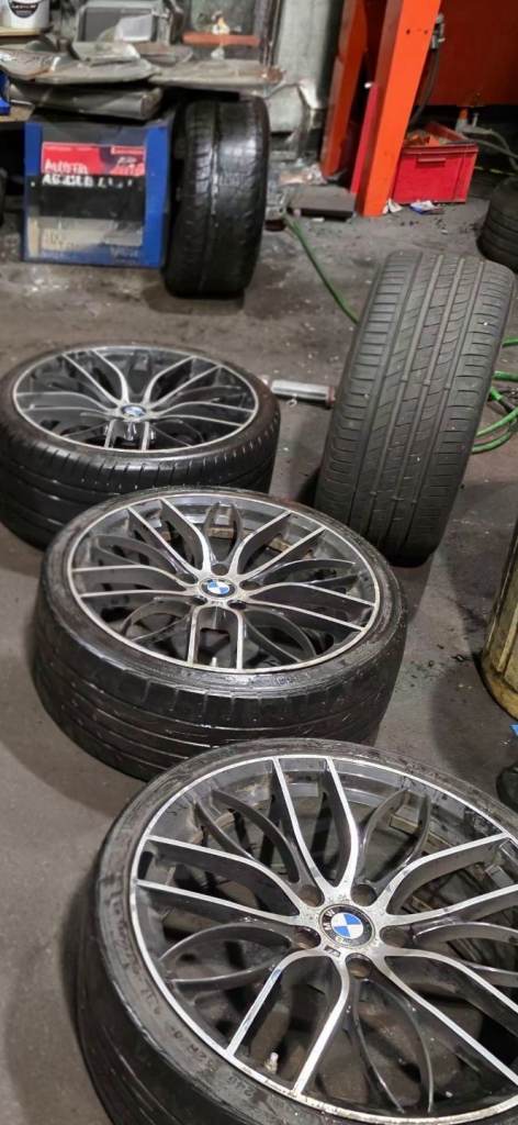 3x BMW Alloy Wheels 20"