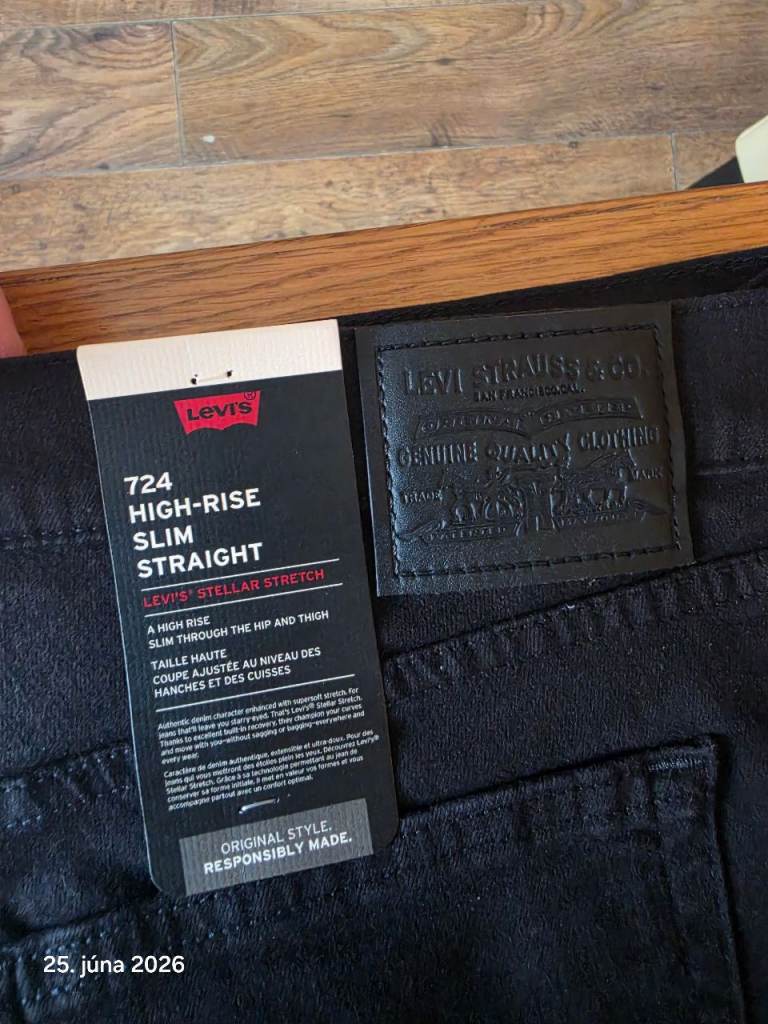 New Levi's 724 High Rise Slim Straight Jeans Black