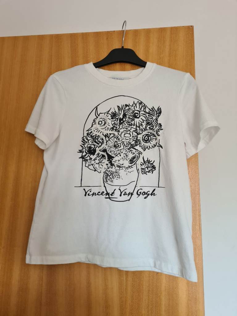 Primark XS white t-shirt with Vincent van Gogh's Sunflowers painting 