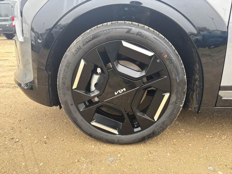 2025 Kia EV3 148kW GT-Line S 81.4kWh 5dr Auto Estate ELECTRIC Automatic