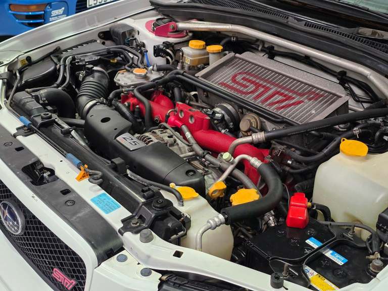 SUBARU FORESTER Sti Sg9 White Manual Petrol 2004