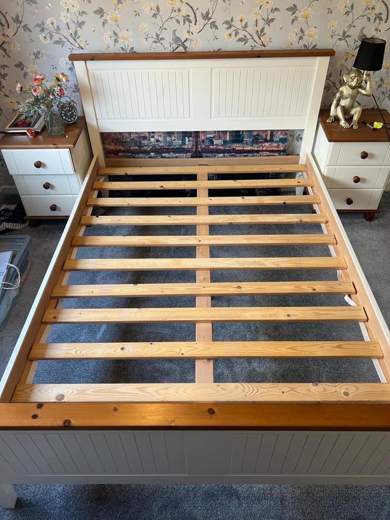 Double Bed Frame with Slatted Base and mattress