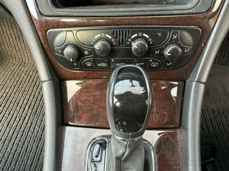 2003 Mercedes-Benz C Class 1.8 C180 Kompressor Elegance SE 4dr Petrol Automatic