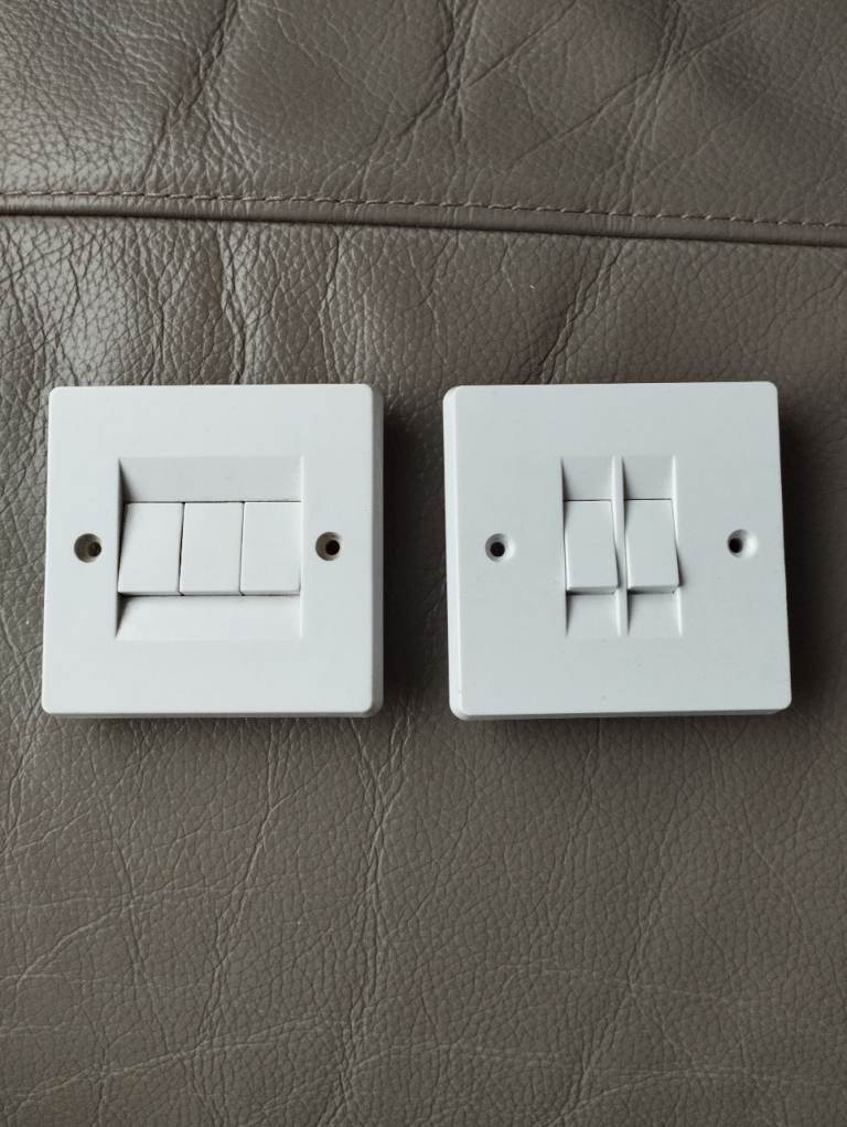 Light Switches 2 Gang & 3 Gang NEW