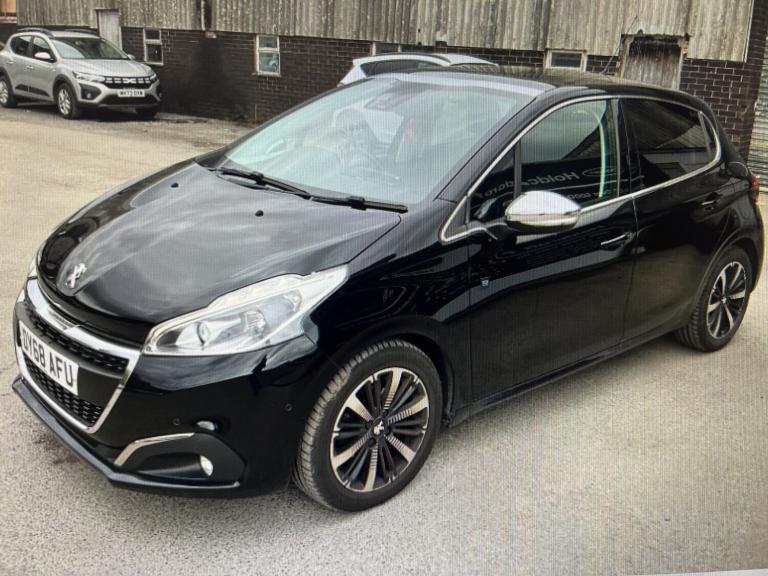 PEUGEOT 208 1.2 PureTech Tech Edition 2018