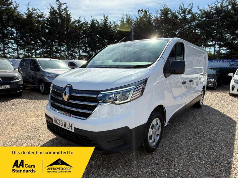 2023 Renault Trafic 2.0 dCi Blue LL30 Business+ L2 H1 Euro 6 (s/s) 5dr PANEL VAN Diesel Manual