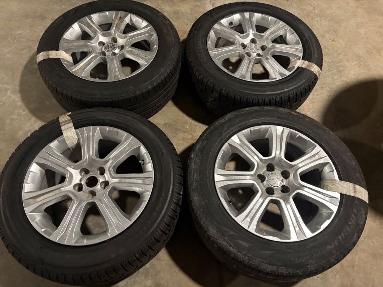 18” Range Rover Evoque Alloys 5x108