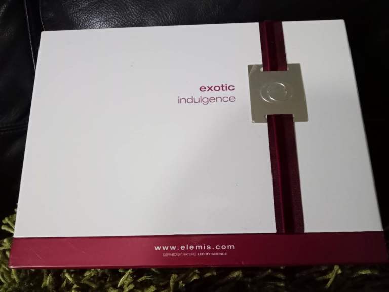 ELEMIS BOXED SET