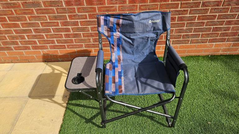 Outwell Flat-Folding Director's Chair with Side Table