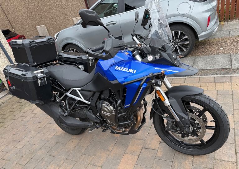 SUZUKI V-STROM 800RE TOUR