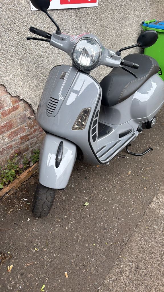 Vespa gts 300 reg as 125 