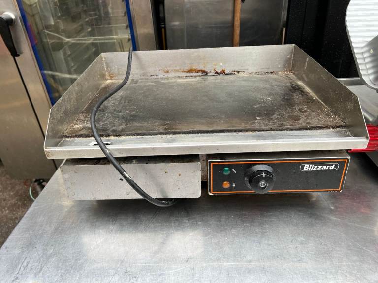 COMMERCIAL CATERING USED  55CM FLAT GRILL CATERING COMMERCIAL KITCHEN CAFE RESTAURANT KRBAB SHOP