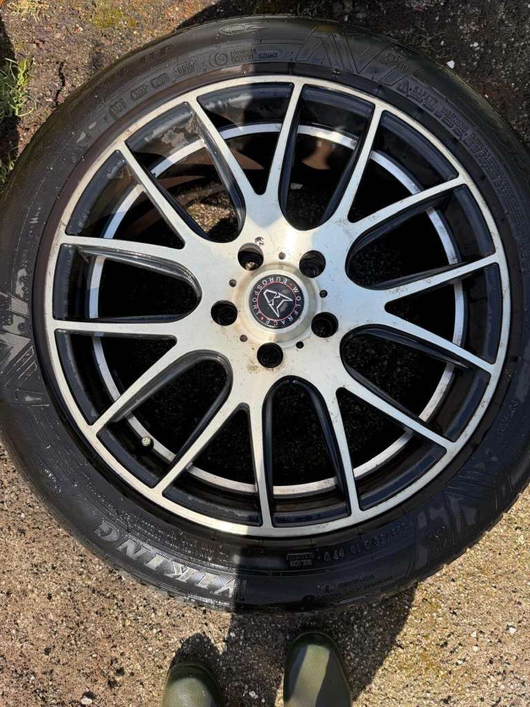 Wolfrace set of four alloy wheels