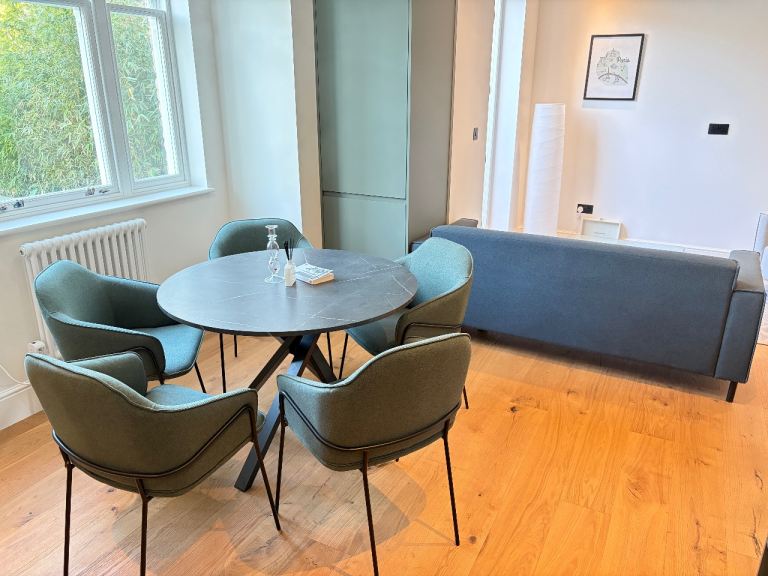 Brand New Ground Floor 1 Bed Flat Doors To Private Patio Near Tube Bus Shops Park