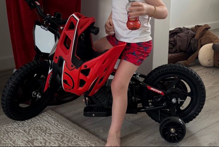 Revvi red 12” & helmet 